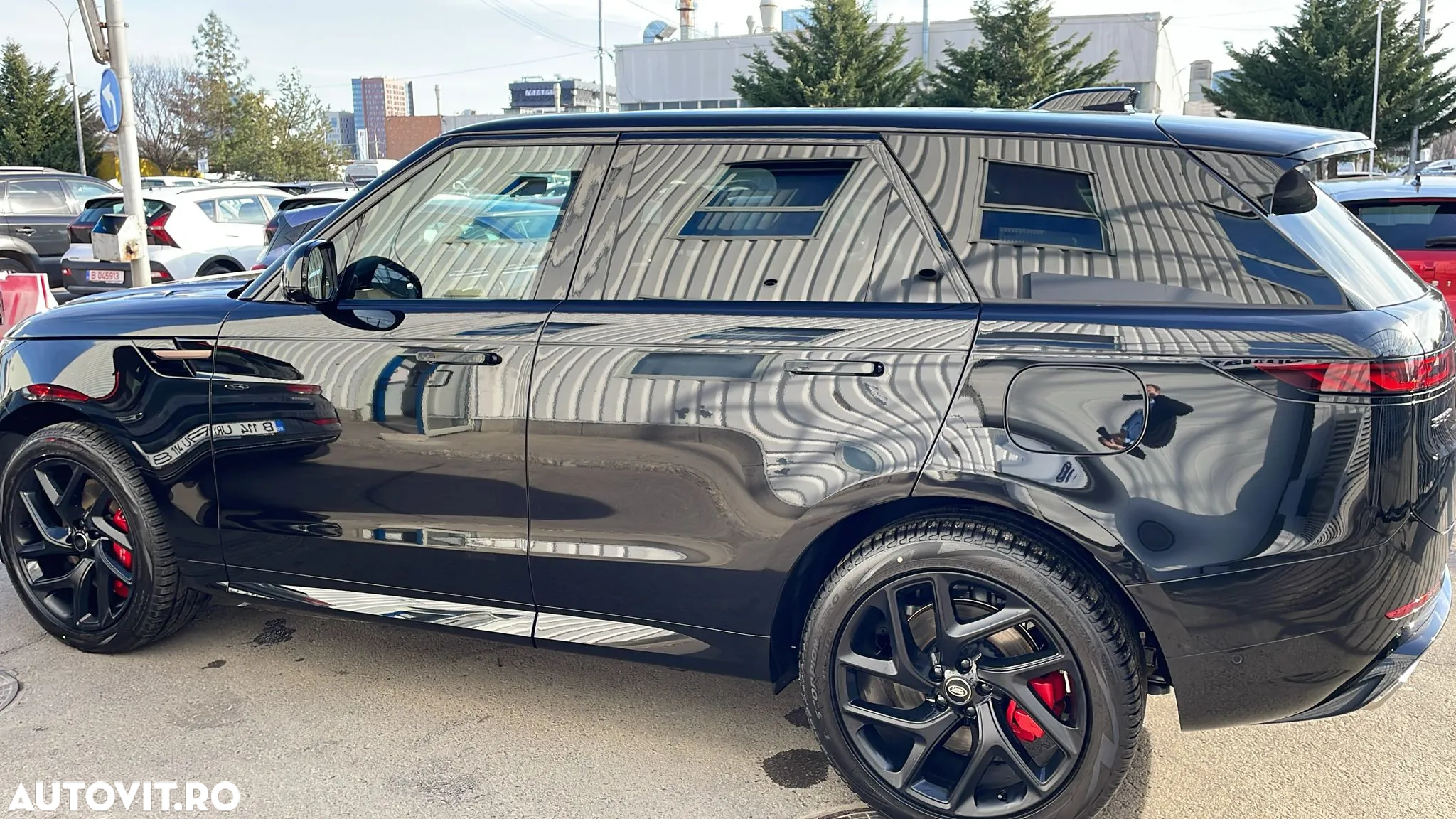 Land Rover Range Rover Sport - 13