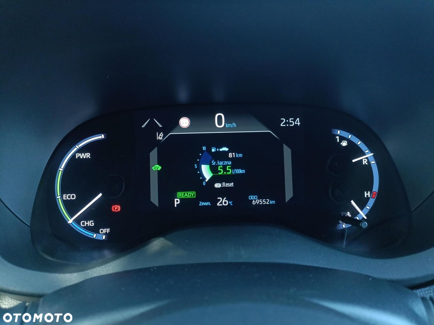 Toyota Yaris Cross - 18