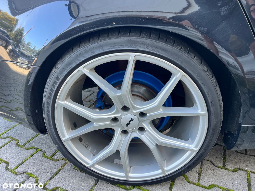 Audi A4 Avant 2.0 TDI - 26