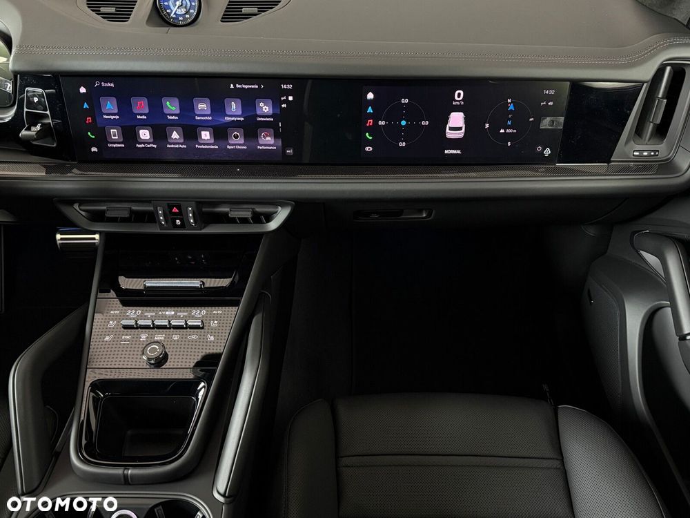 Porsche Cayenne - 26