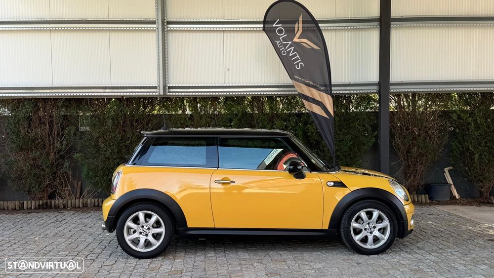 MINI 3 Portas Cooper D Auto - 3