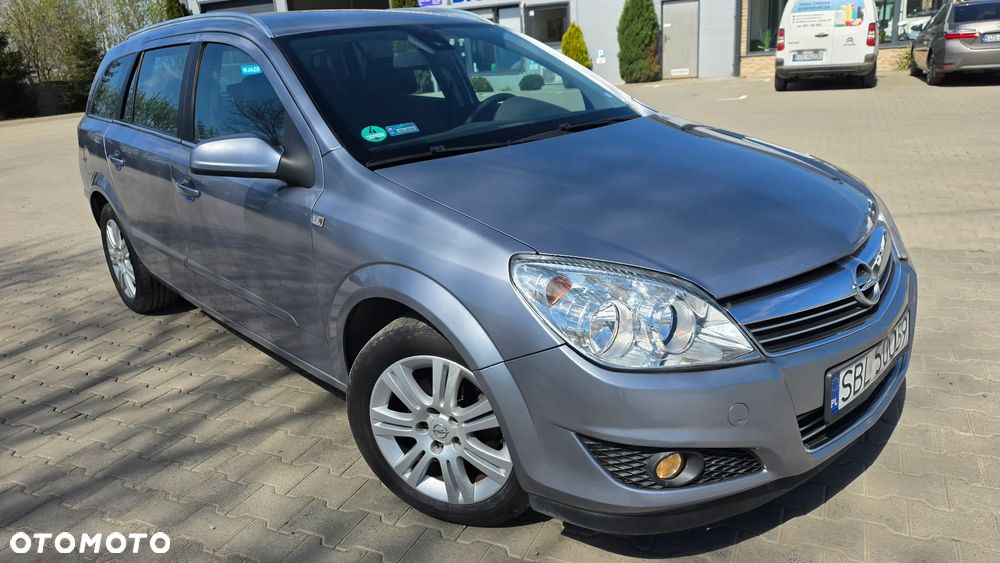 Opel Astra - 1