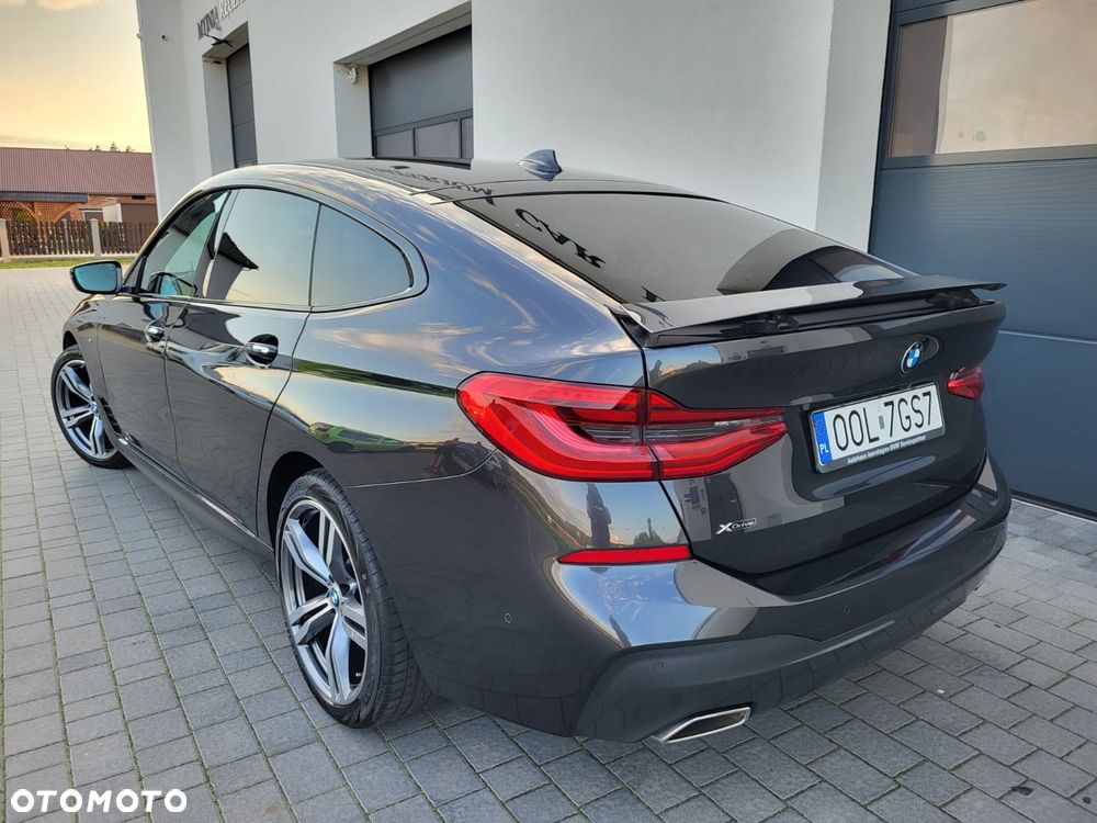 BMW 6GT - 2