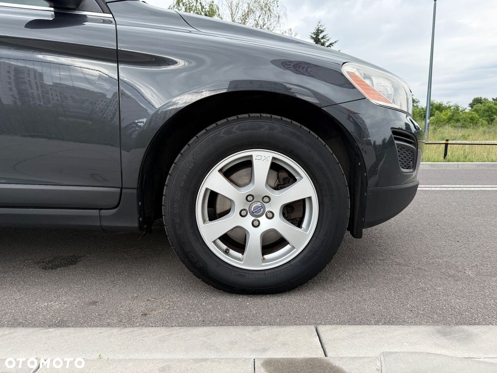 Volvo XC 60 2.4D AWD Momentum - 21