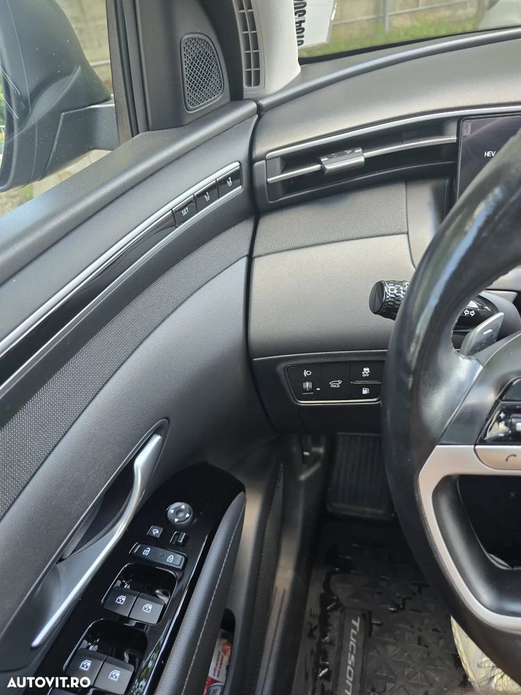 Hyundai Tucson PHEV 1.6 l 265 CP 4WD 6AT Luxury - 7