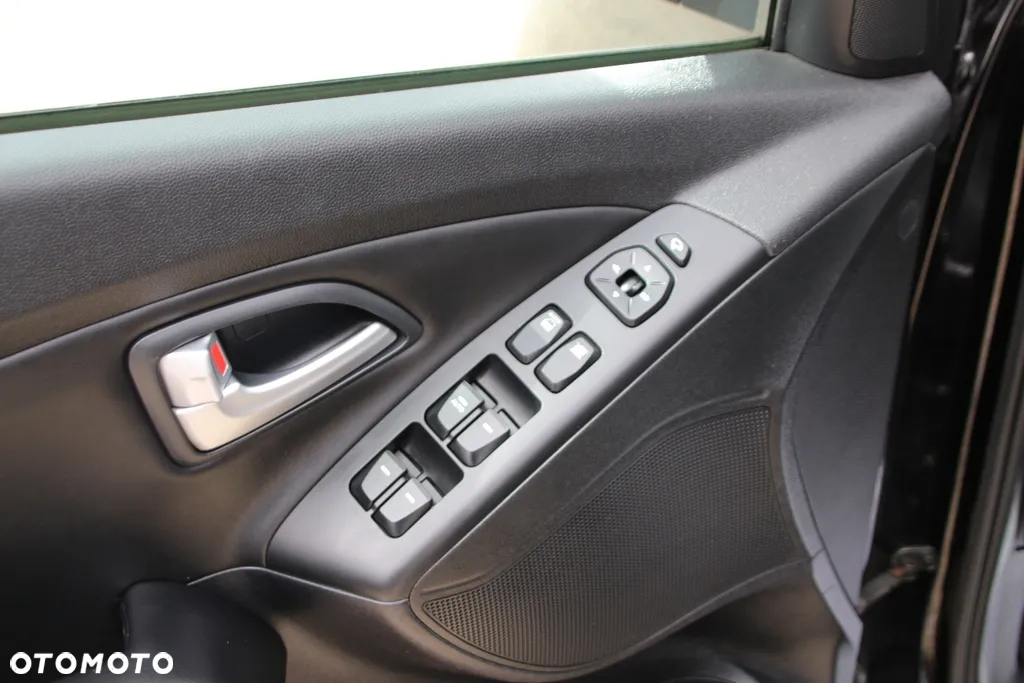 Hyundai ix35 1.6 2WD Style - 23