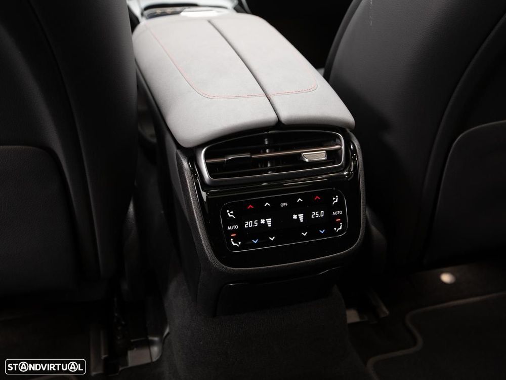 Mercedes-Benz EQS 450+ - 32