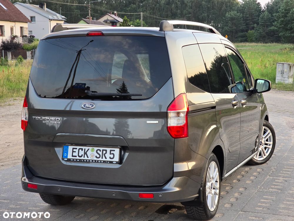 Ford Tourneo Courier 1.0 EcoBoost Titanium - 4