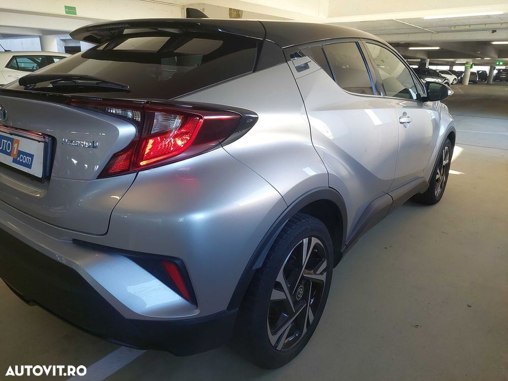 Toyota C-HR Hybrid Club - 2