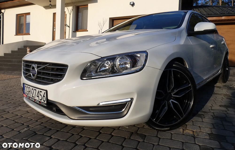 Volvo S60 - 22