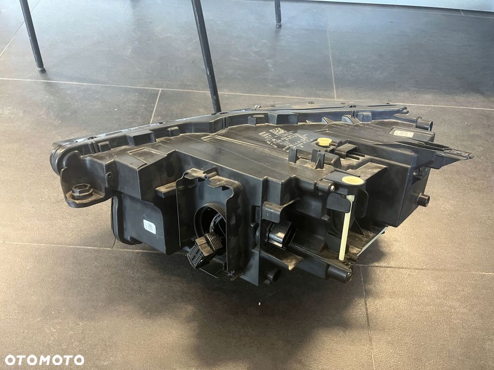 lampa prawa przednia audi q4 e-tron 89a - 5