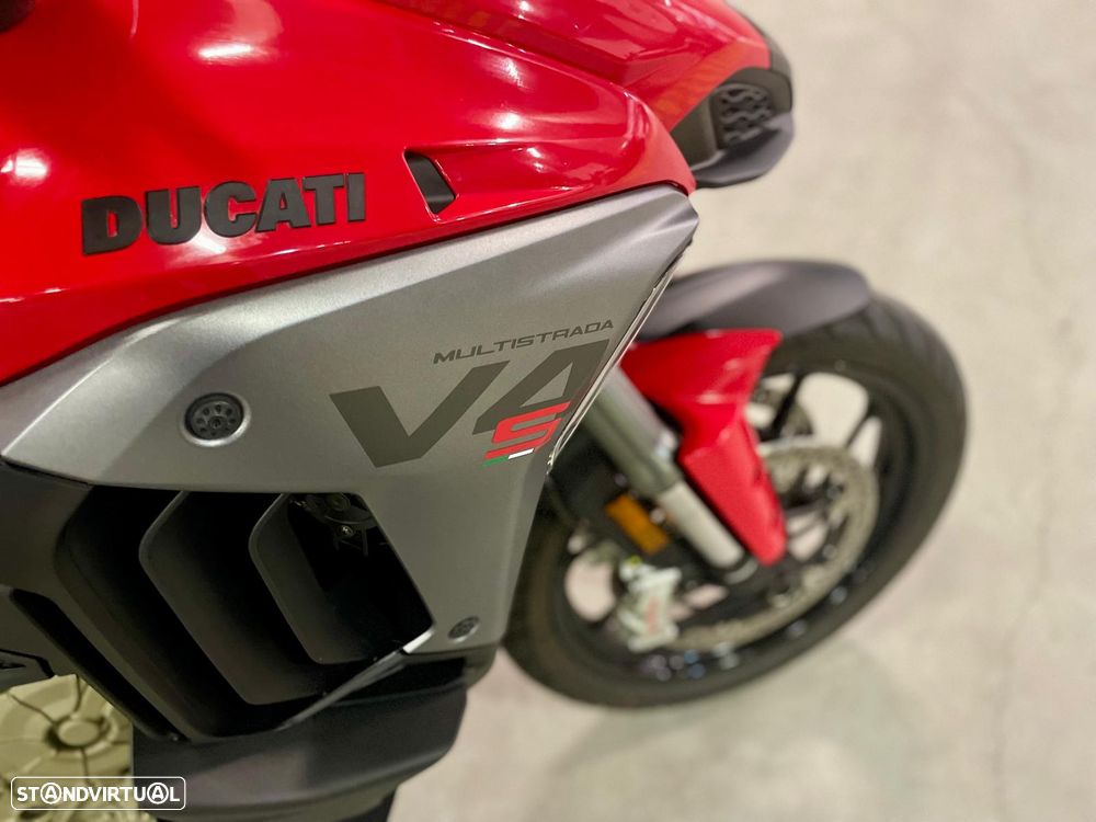 Ducati Multistrada V4S TRAVEL & RADAR - 2