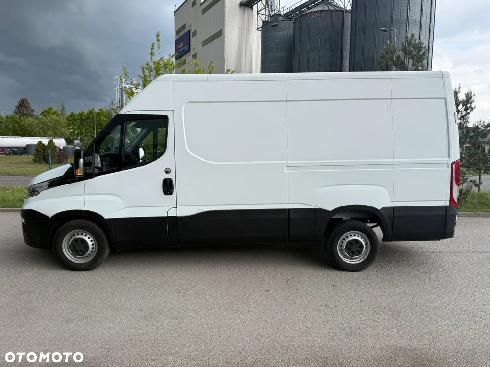 Iveco Daily 35S12 - 4