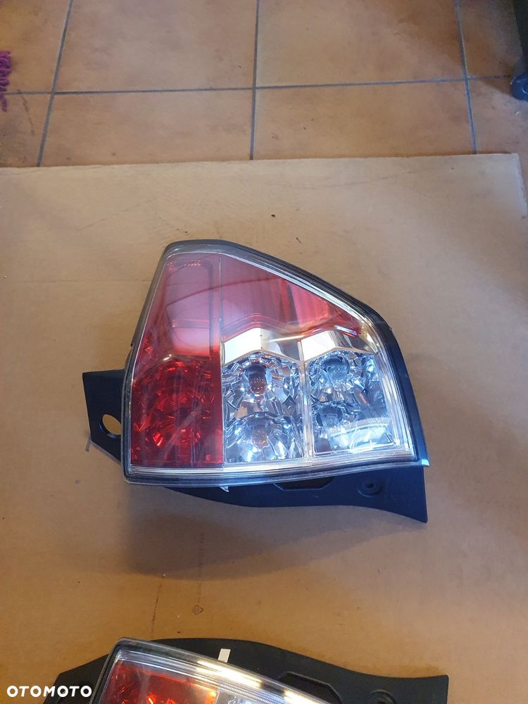 LAMPA L/P TYŁ SUBAU FORESTER III SH - 3