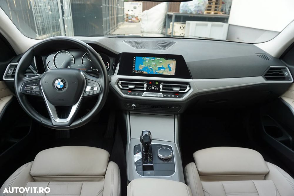 BMW Seria 3 318d Aut. Luxury Line - 3
