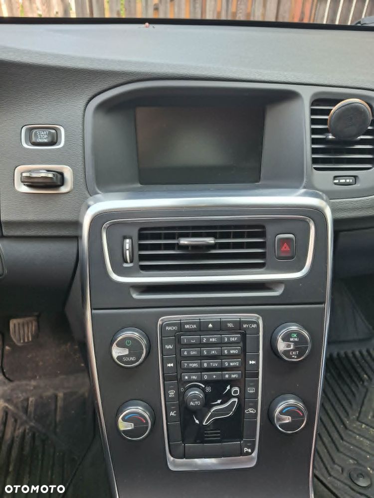 Volvo S60 D3 Momentum - 7
