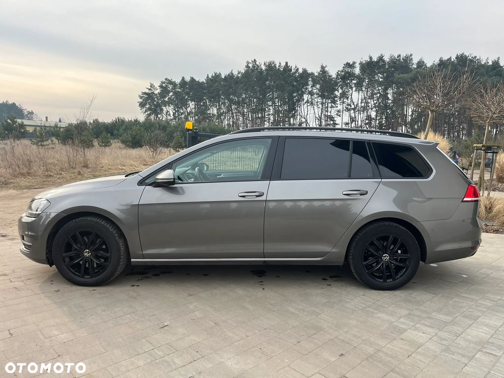 Volkswagen Golf Variant 1.6 BlueTDI DSG Comfortline - 4