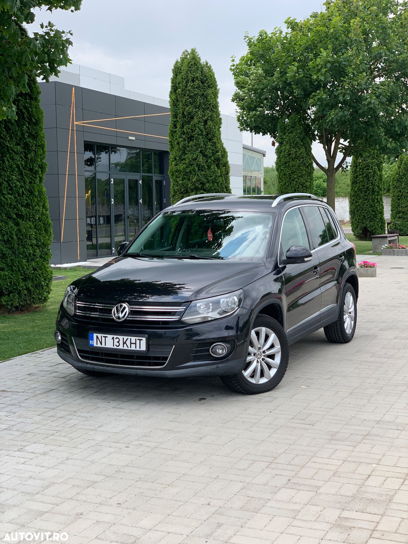 Volkswagen Tiguan - 6