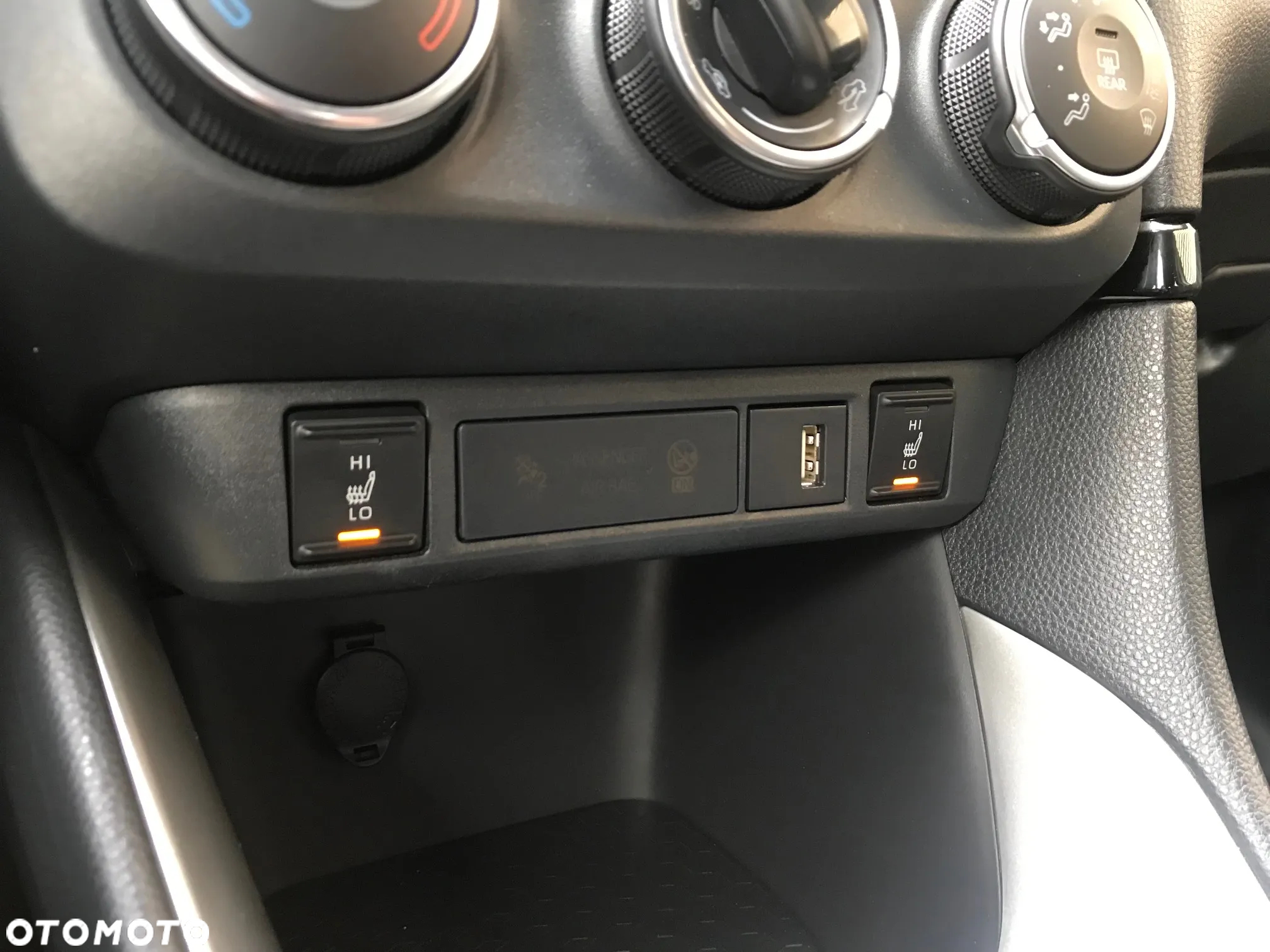 Toyota Yaris 1.5 Comfort CVT - 26