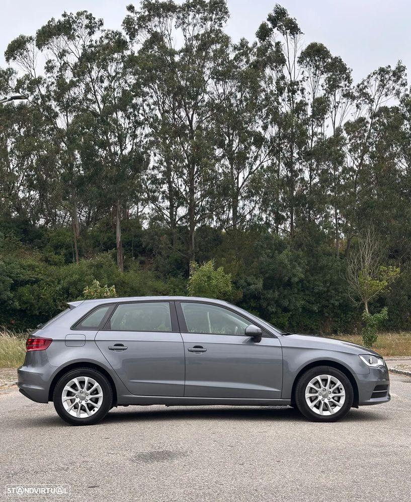 Audi A3 1.6 TDI Advance Ultra - 3