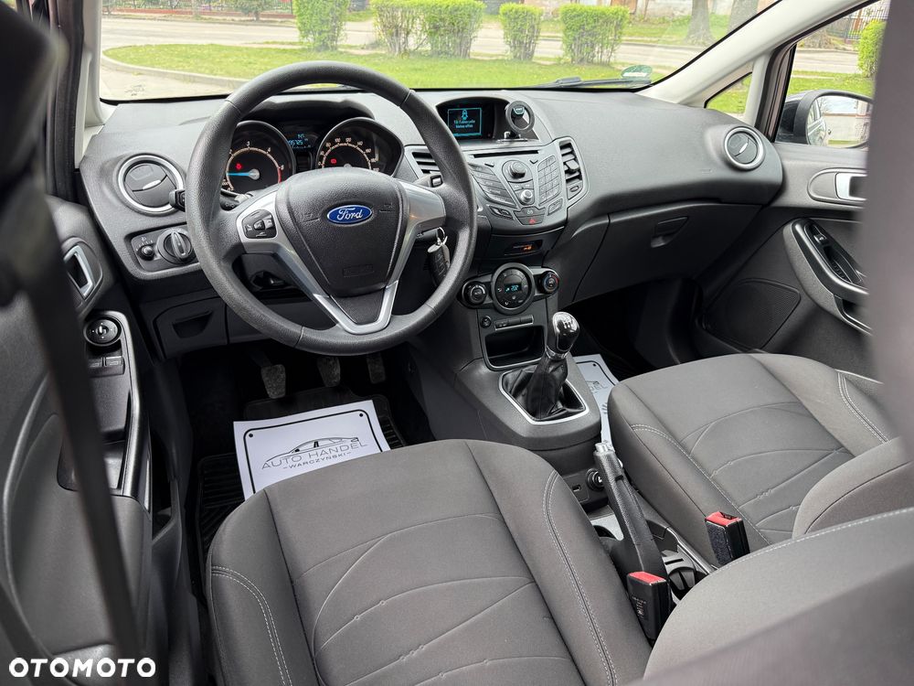 Ford Fiesta 1.6 TDCi Titanium - 10