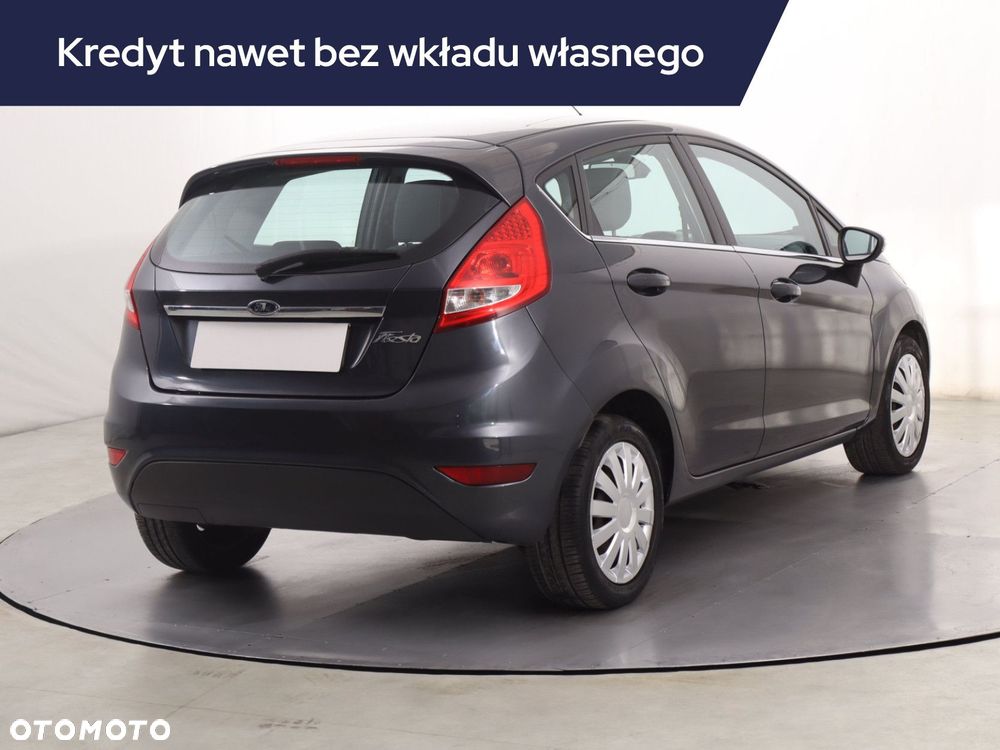 Ford Fiesta - 7