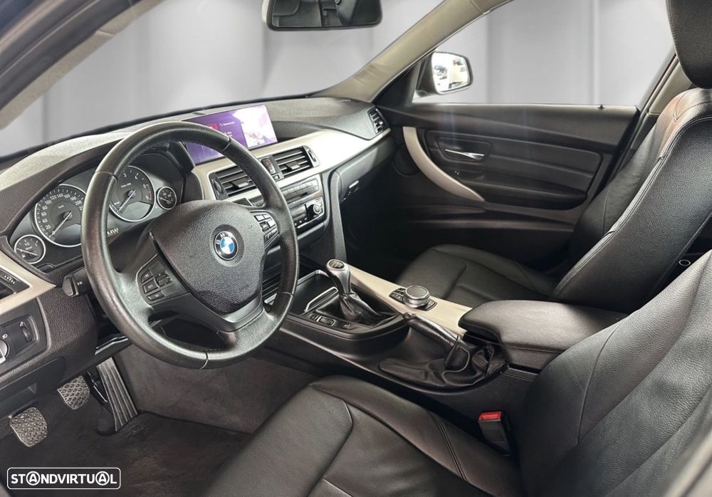 BMW 320 d Advantage - 9