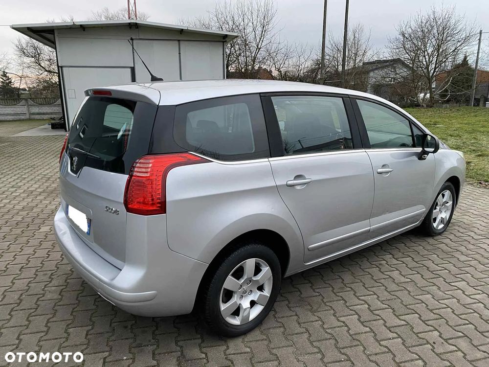 Peugeot 5008 HDI FAP 150 Premium - 38