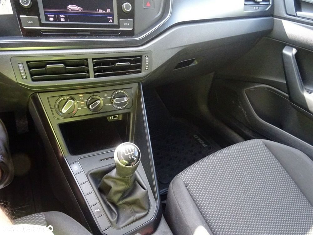 Volkswagen Polo 1.0 Comfortline - 10
