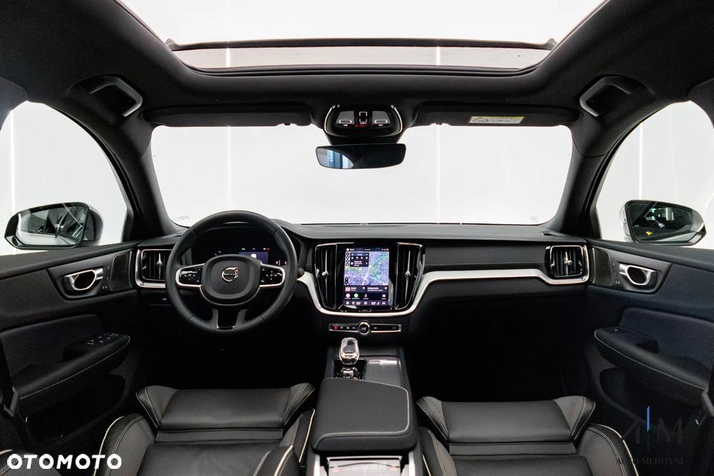 Volvo S60 B5 B AWD Ultimate Dark - 17