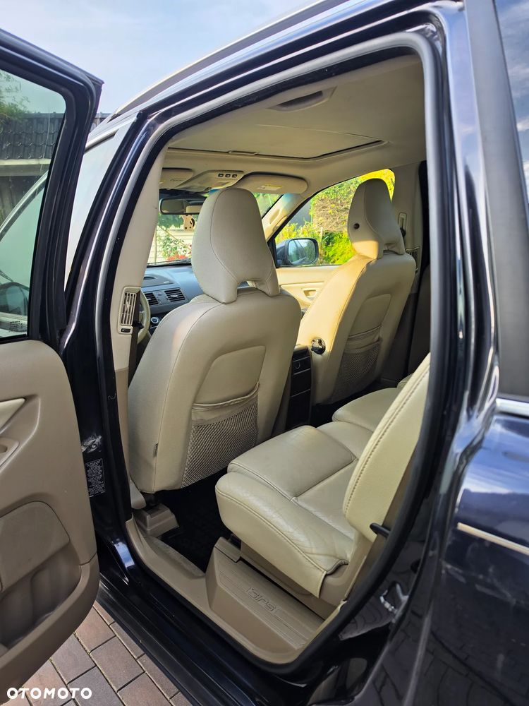 Volvo XC 90 - 5