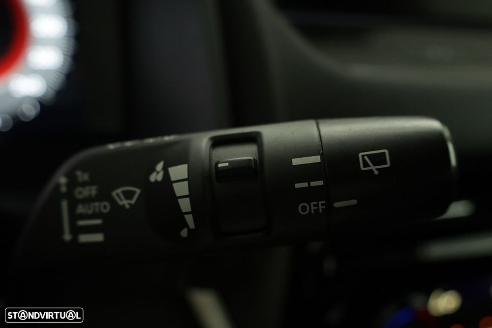 Nissan Qashqai 1.3 DIG-T N-Connecta LED Xtronic - 18