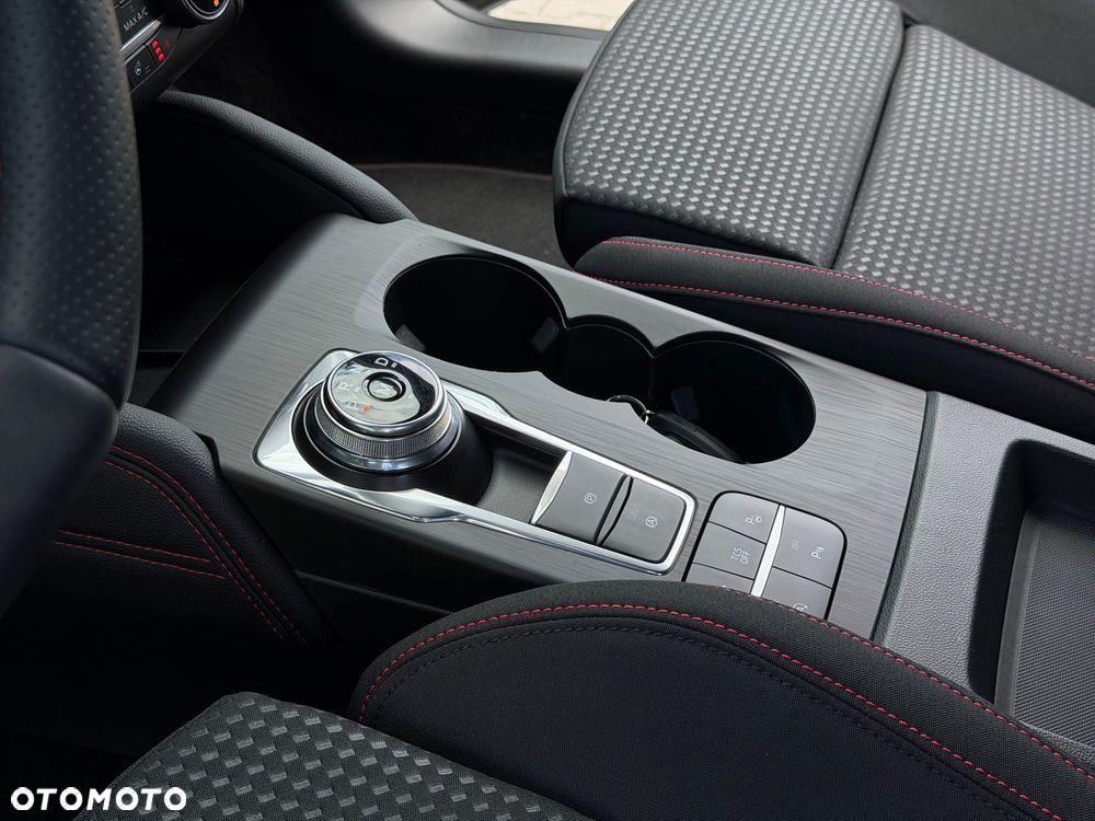 Ford Focus 2.0 EcoBlue ST-Line - 32