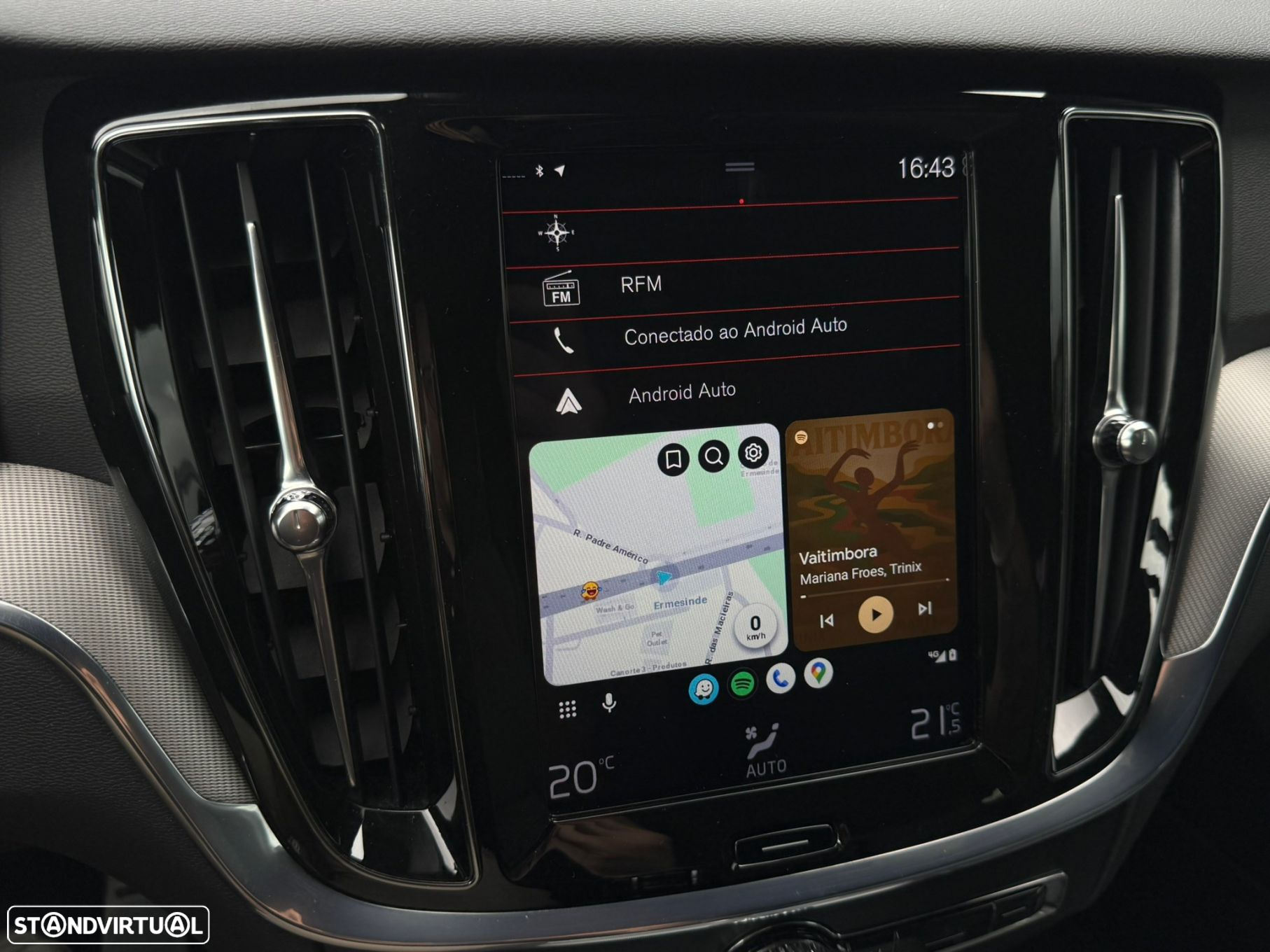 Volvo V60 2.0 D3 R-Design Geartronic - 36
