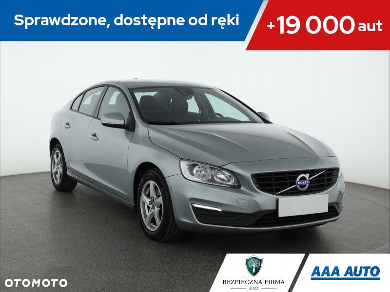 Volvo S60 - 1