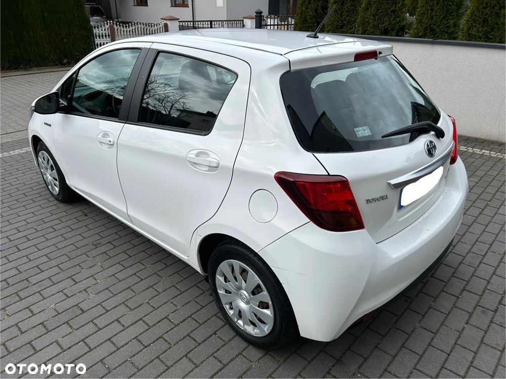 Toyota Yaris 1.5 VVT-i Comfort - 4