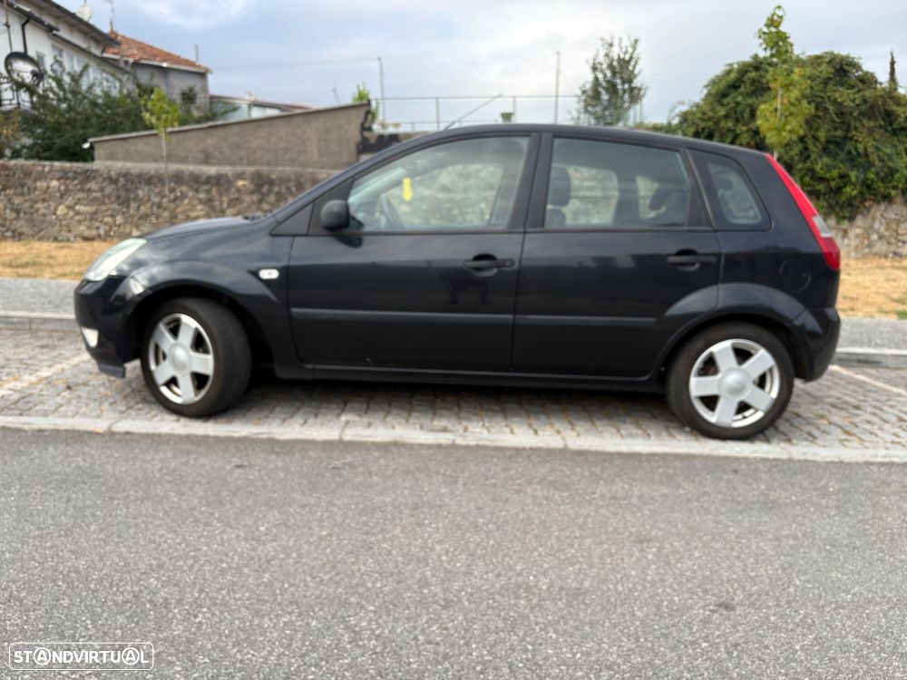 Ford Fiesta 1.25 X-Trend - 23