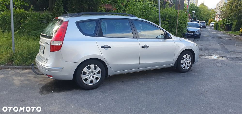 Hyundai i30 1.6 CRDi Comfort - 19