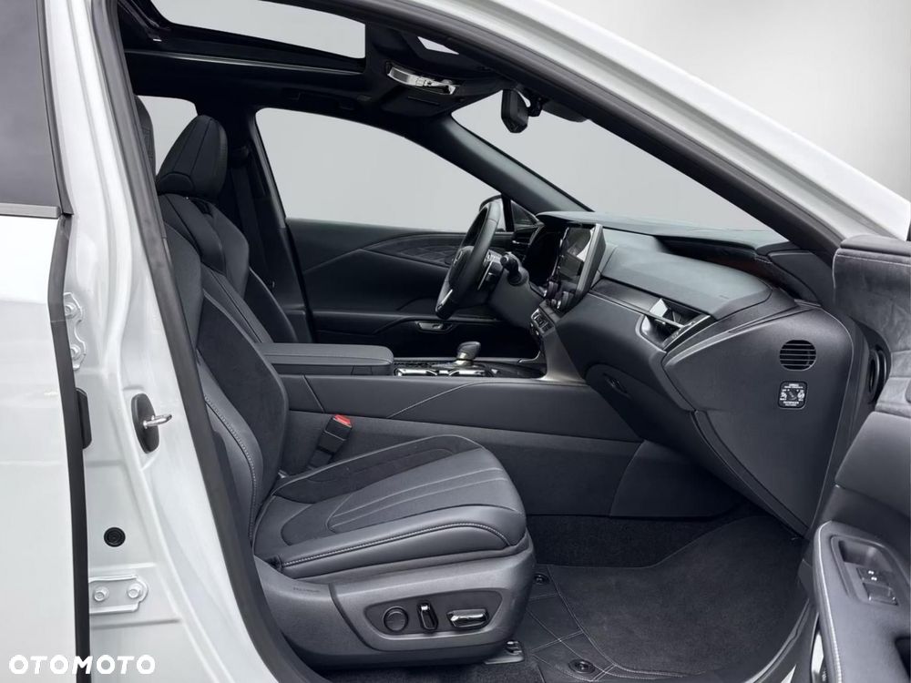 Lexus RX - 11