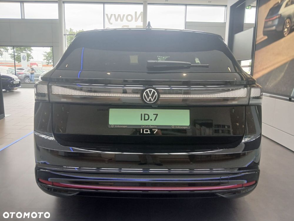 Volkswagen ID.7 Tourer 77kWh Pro Plus - 7
