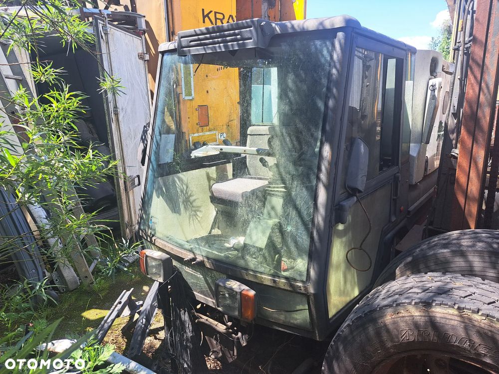 Schmidt Swingo 250 — kompaktowa zamiatarka drogowa CZĘŚCI !!! - 1