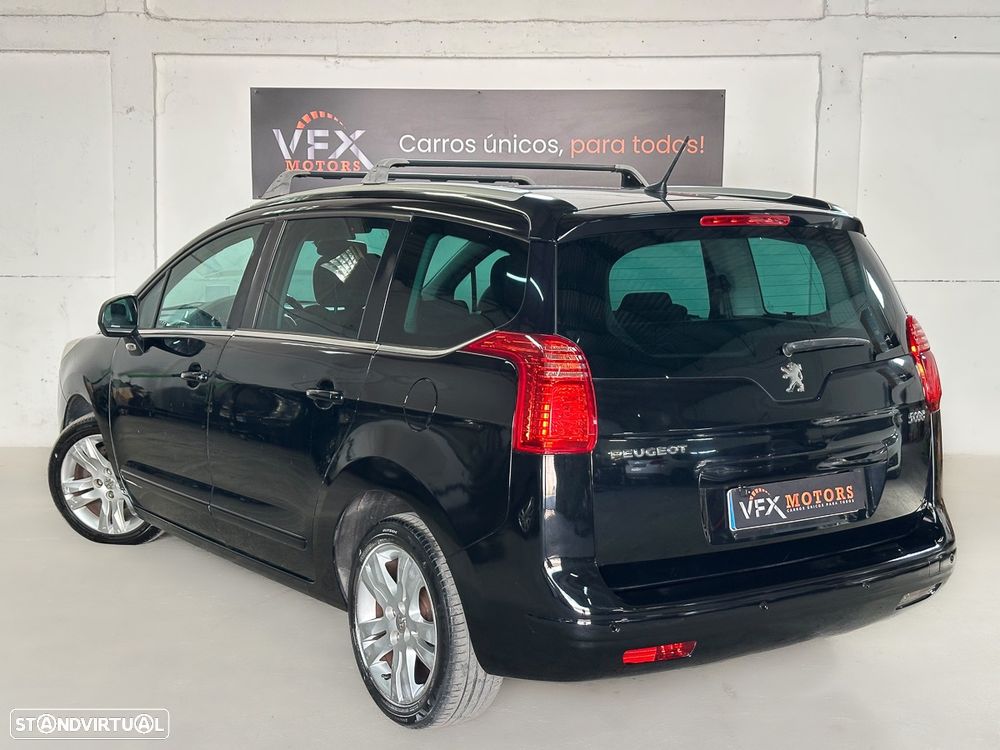 Peugeot 5008 1.6 HDi Sport CMP6 - 7