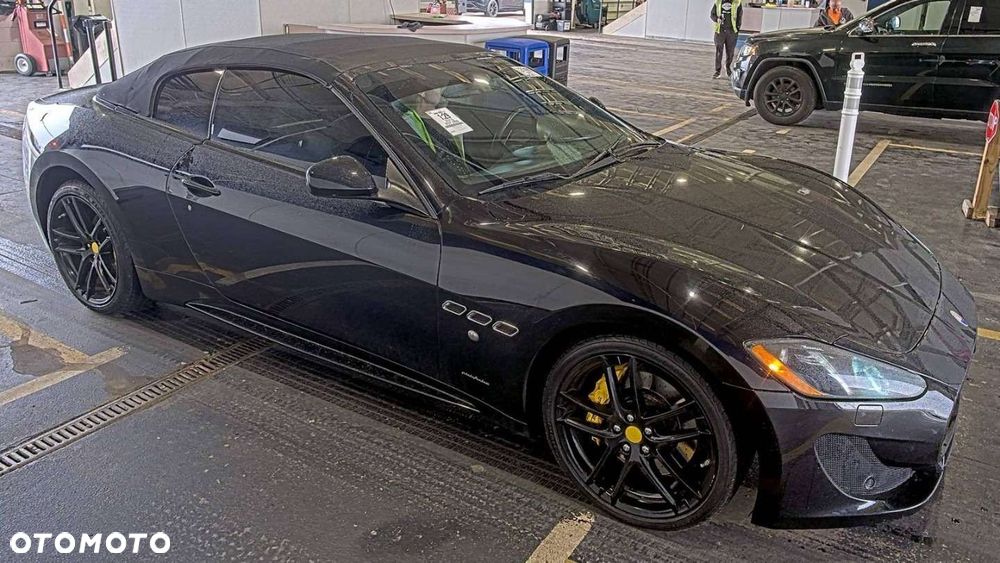 Maserati GranTurismo - 6