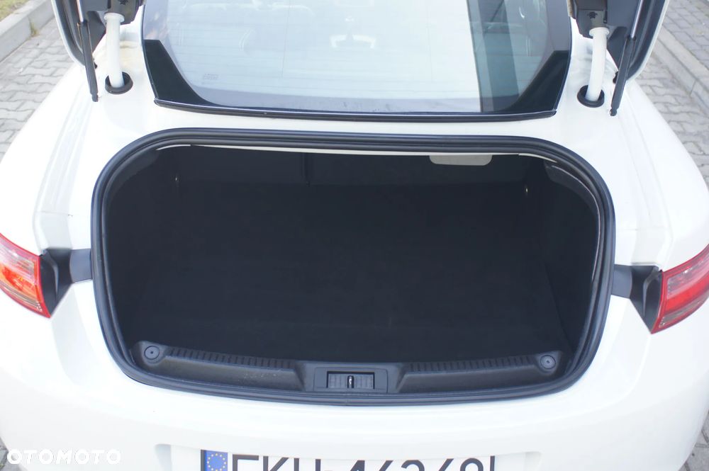 Renault Laguna dCi 110 FAP Bose Edition - 26