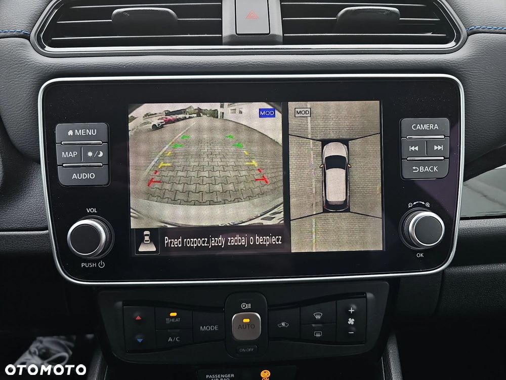 Nissan Leaf 40kWh N-Connecta - 27