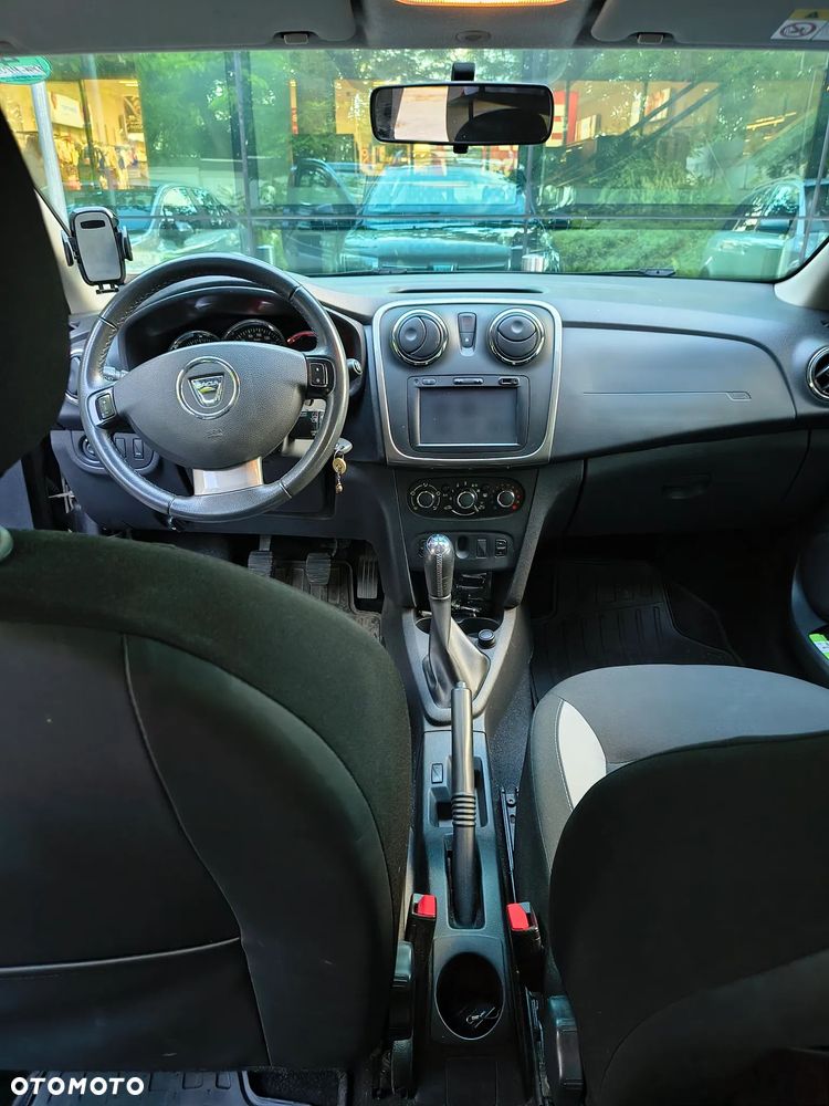 Dacia Sandero Stepway 0.9 TCe Ambiance S&S EU6 - 10