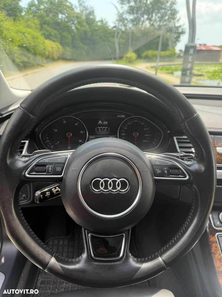 Audi A8 - 11