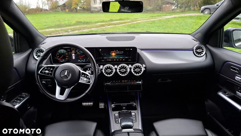Mercedes-Benz GLA 250 4-Matic - 7