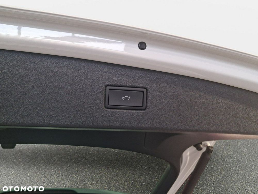 Volkswagen Tiguan - 15