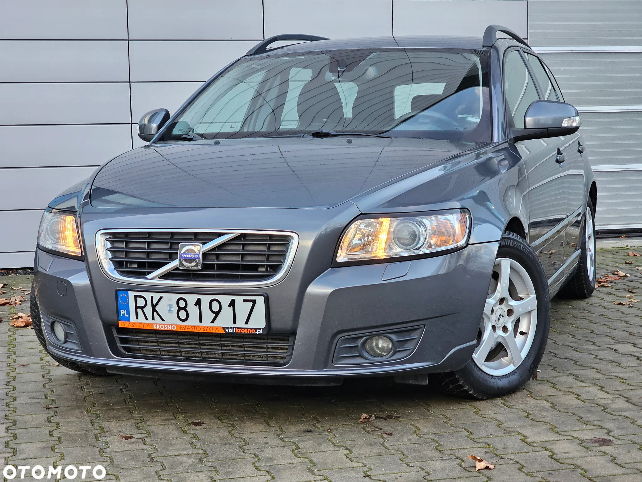 Volvo V50 1.6D DPF DRIVe Start/Stop Kinetic - 2